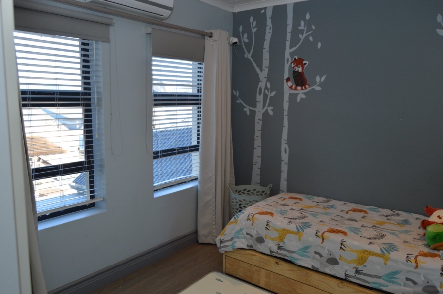 4 Bedroom Property for Sale in Blue Mountain Village Western Cape
